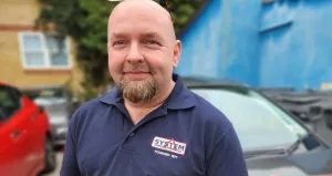Lee Barnard Lee Barnard - System Driving School