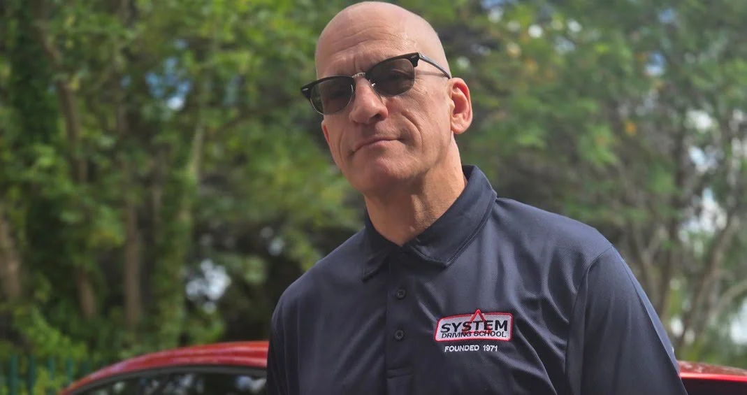 Stephen Luscombe - System Driving School